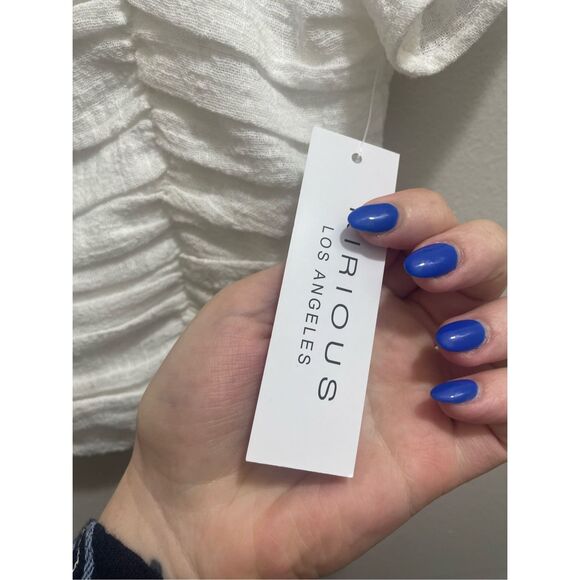 Kirious Medium Cropped White Scrunch Top NEW - Picture 3 of 4